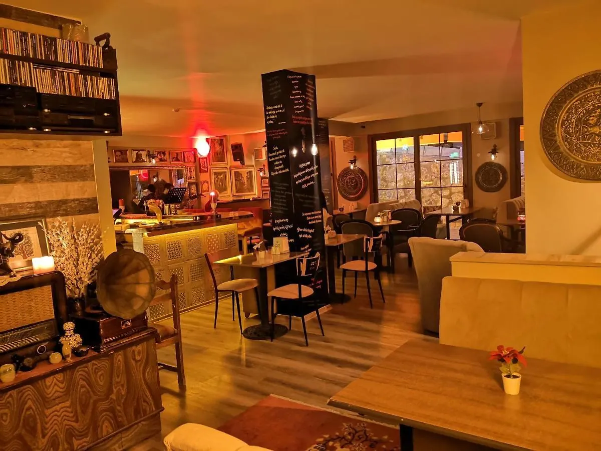 Piano Konak Apart Hotel Kusadası Turquia